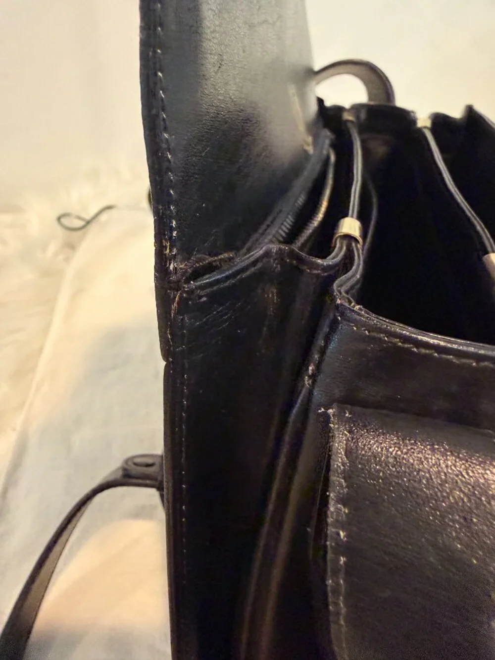 Vintage Gucci Black Box Calf Leather Saddle Shoulder Bag